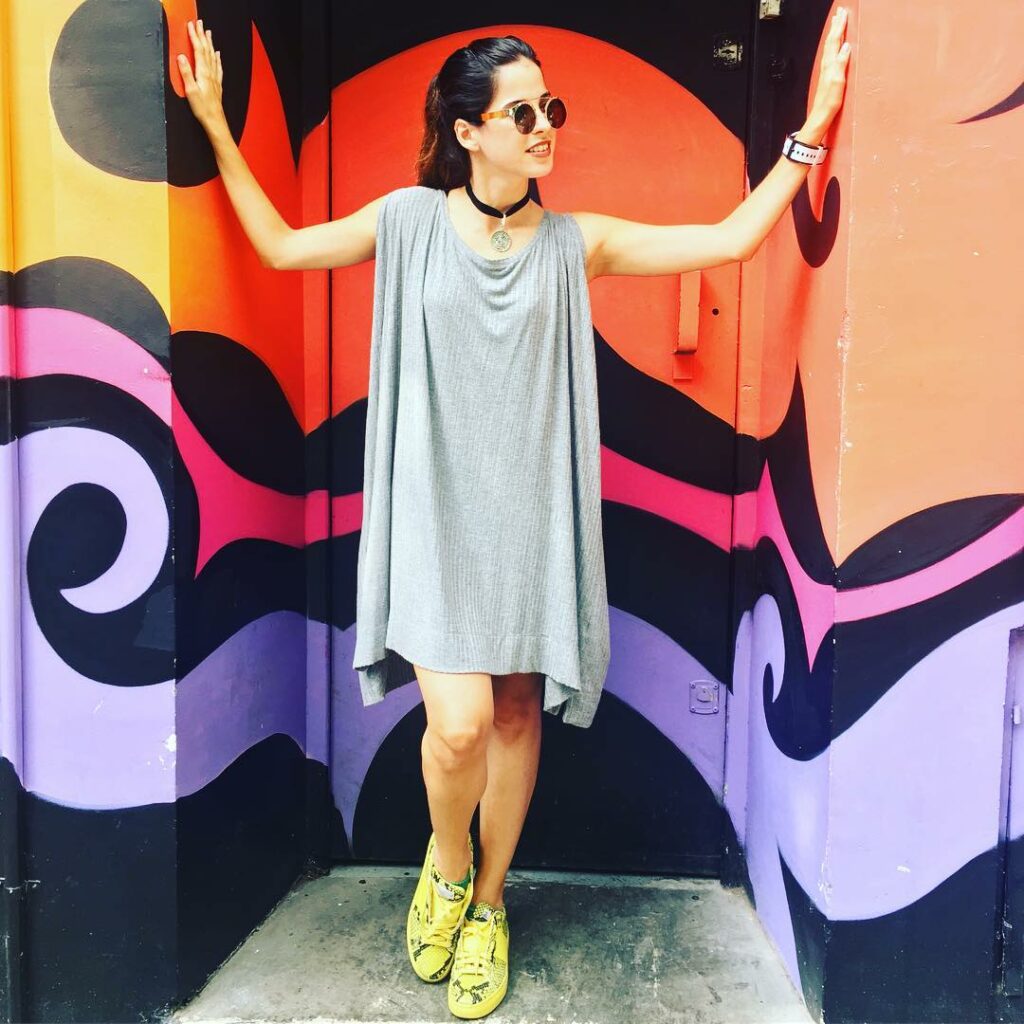 Cande Molfese: Buenas buenas !!!! Qué lindo que todavía hace calor! Amo Como arrancan este lu… Buenas buenas !!!! Qué lindo que todavía hace calor! Amo Como arrancan este lu...