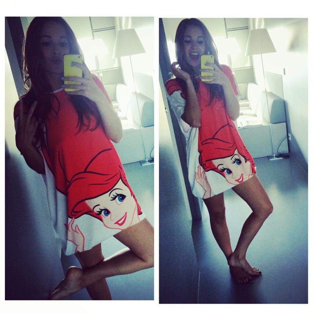 Miren mi look de hoy !!! Ariel y yo después del show !  ustedes que hacen este d...