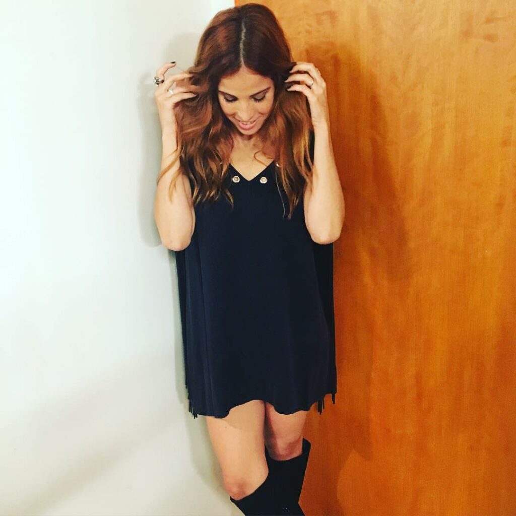 Lista para el programa de hoy con look @delaostiadesign ...
