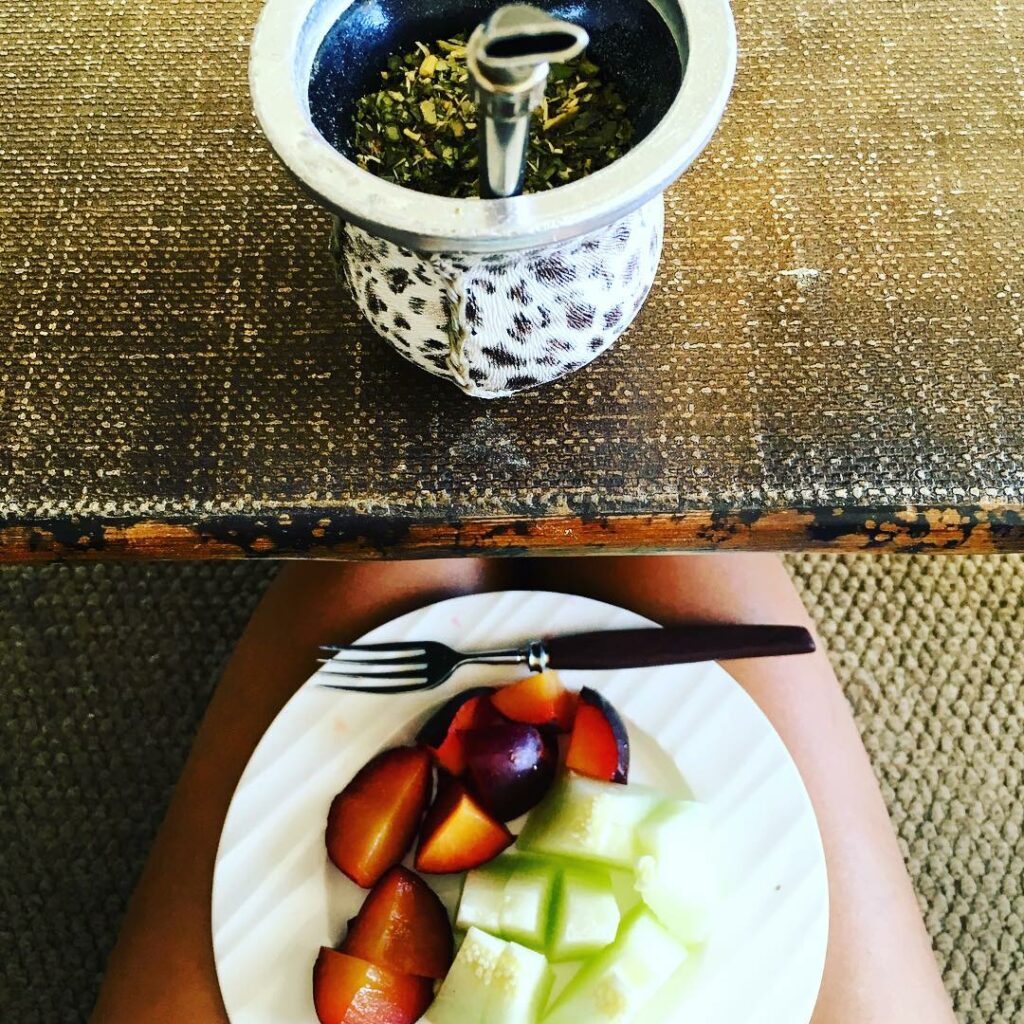 Buen día ! Luego de un finde #ModalidadPacman fruta +mate ...