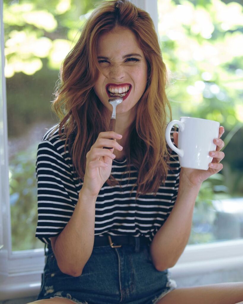 Con taza en mano yo digo. Buen día!  feliz domingo a tutti!   @anitathomasph @gu...