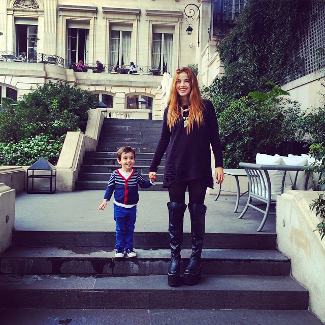 Tia y sobrino !  buen día buen día !...