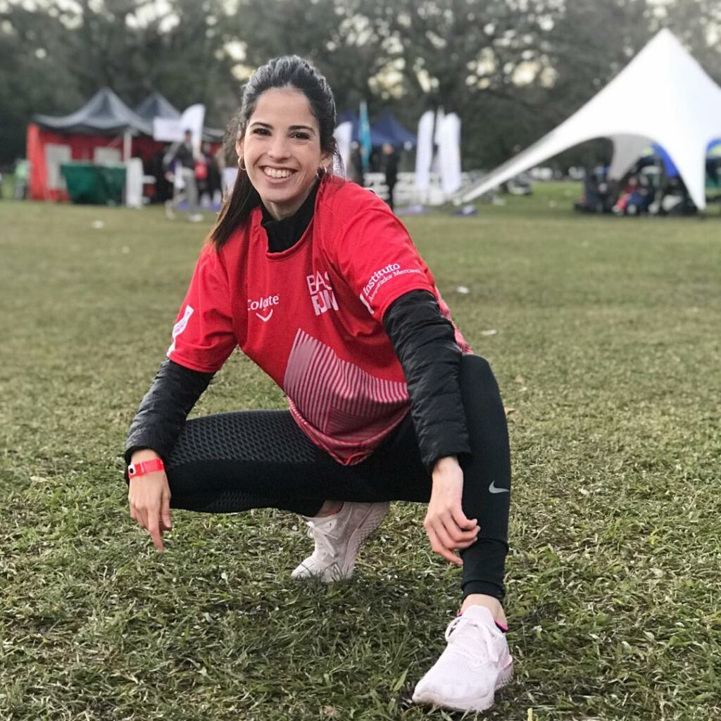 ¡Hola amigos! Hoy domingo me tocó levantarme tempranito y venir a alentar a los ...