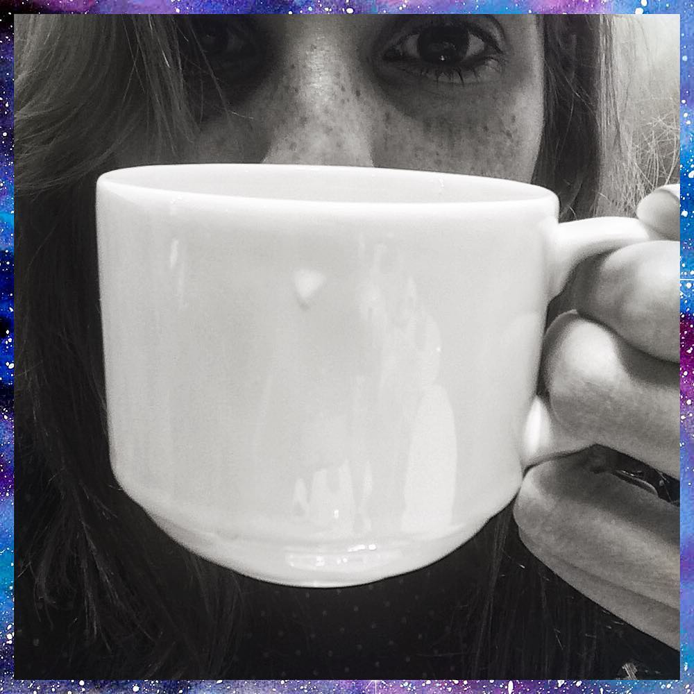 Buen día pecoso! Tecito bien caliente para combatir este ! Y hoy vuelta a casita...