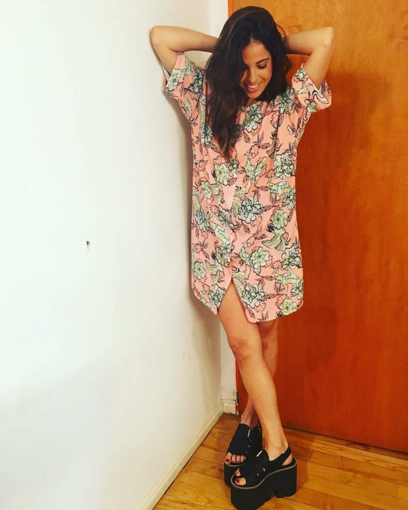Listaaaaa para el programa de hoy !!!  @laspepasinst  @miuxshoes...