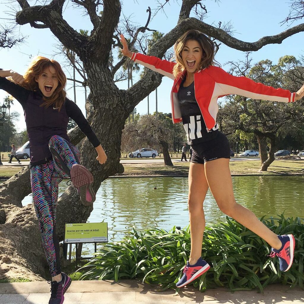 Arrancar la mañana corriendo con esta diosa @natyfranz  #cambiatudia...