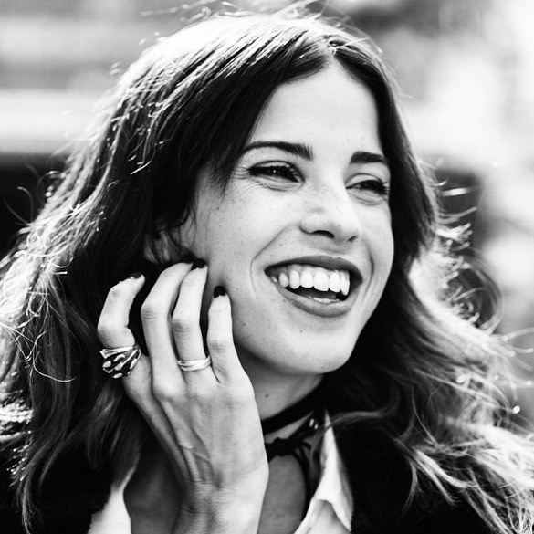 Hoy tengo sonrisa de oreja a oreja ...