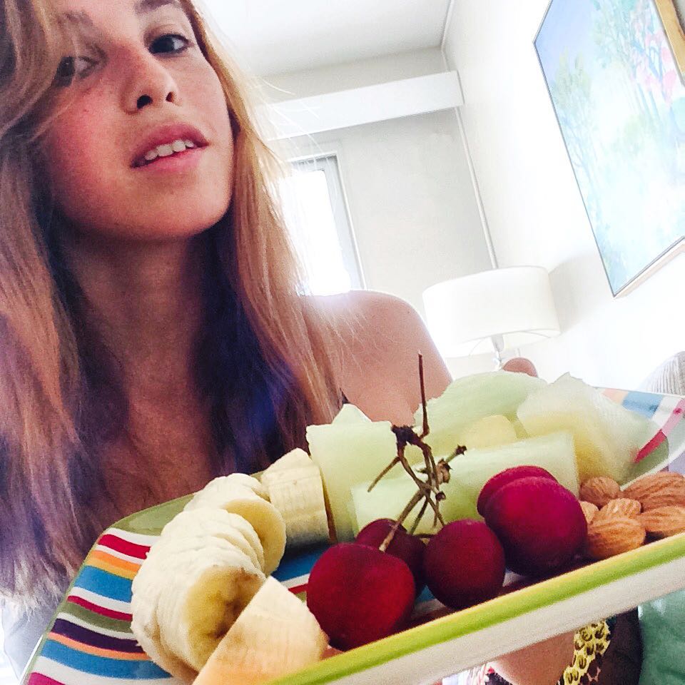 Buen día amigos !  luego de entrenar un súper mega rico y sano desayuno!!!! Hoy ...