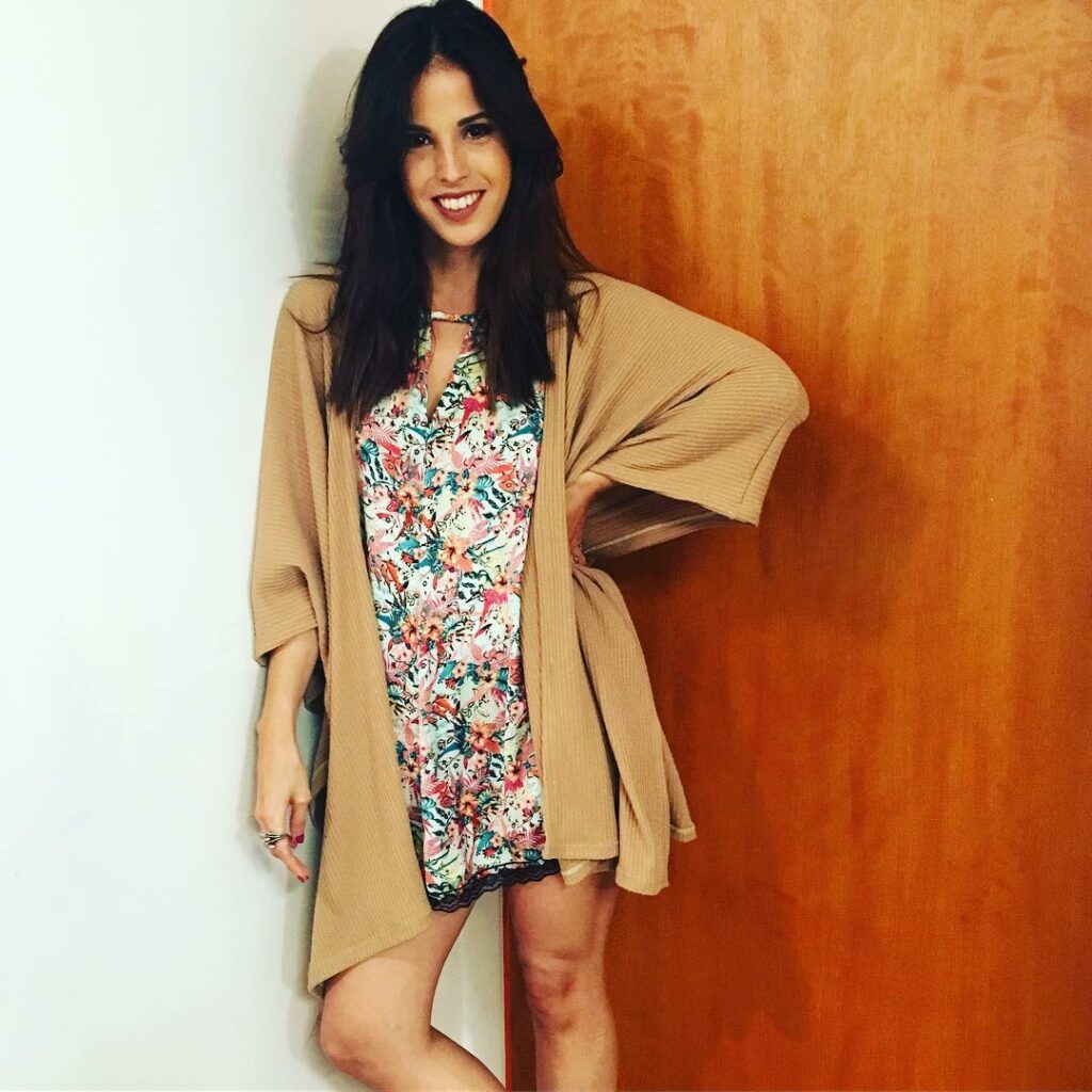 Lista para el programa de hoy con look @guillerminaregalado  pone ya fansenvivo....