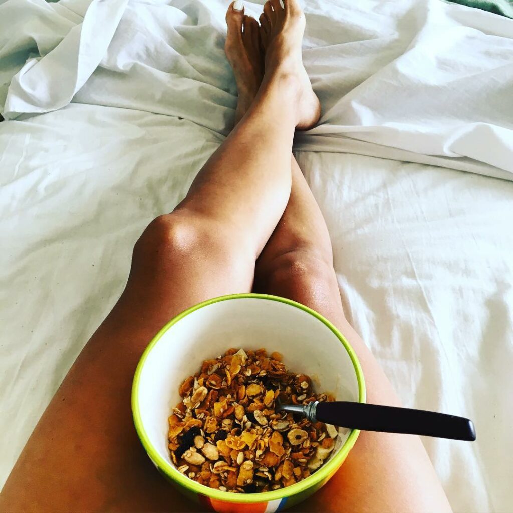 Buen día ! Iniciando mañana con excelente desayuno  ! Viva el viernes! ...