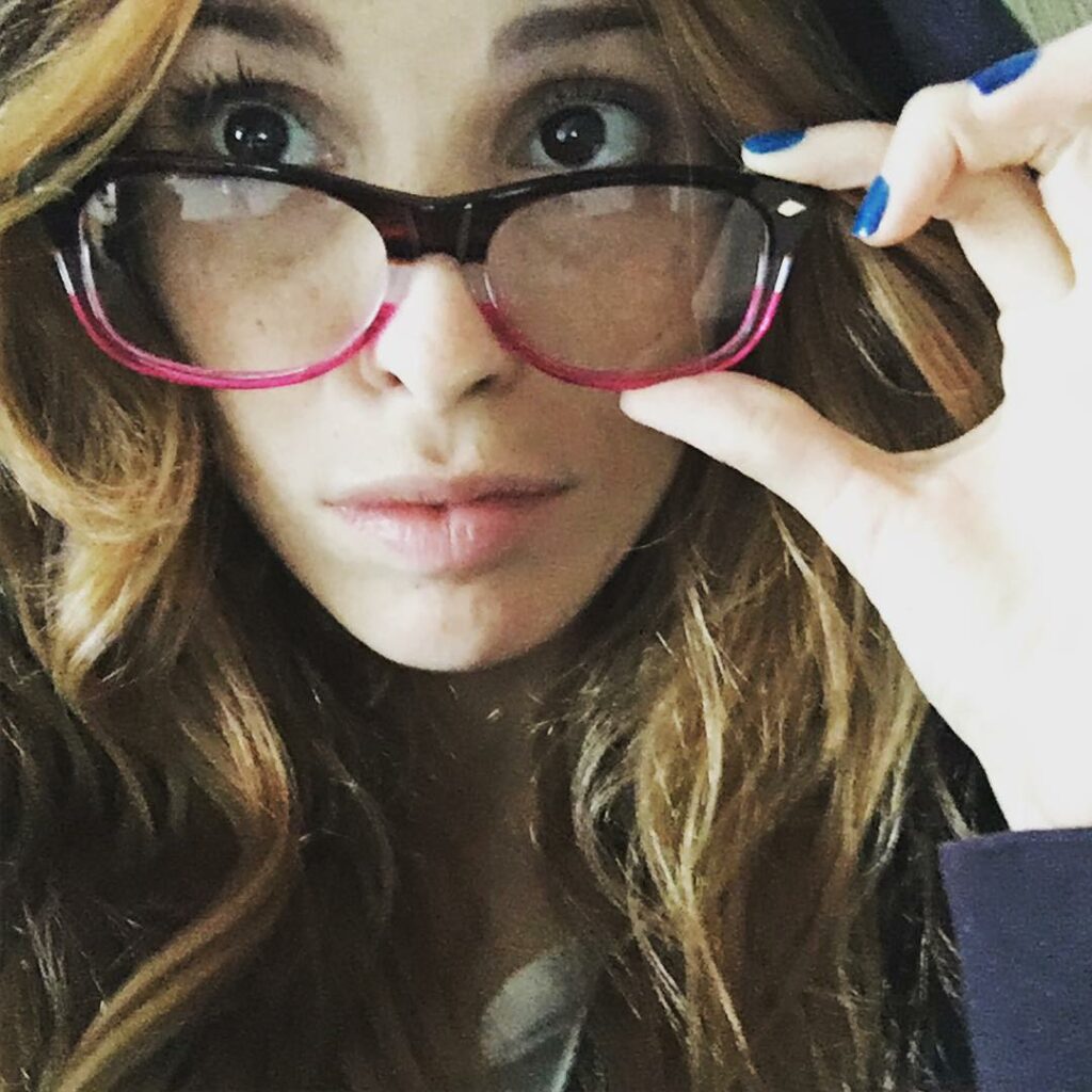 Buen día! Hoy una mañana intelectual !  A arrancar con toda!!! ...