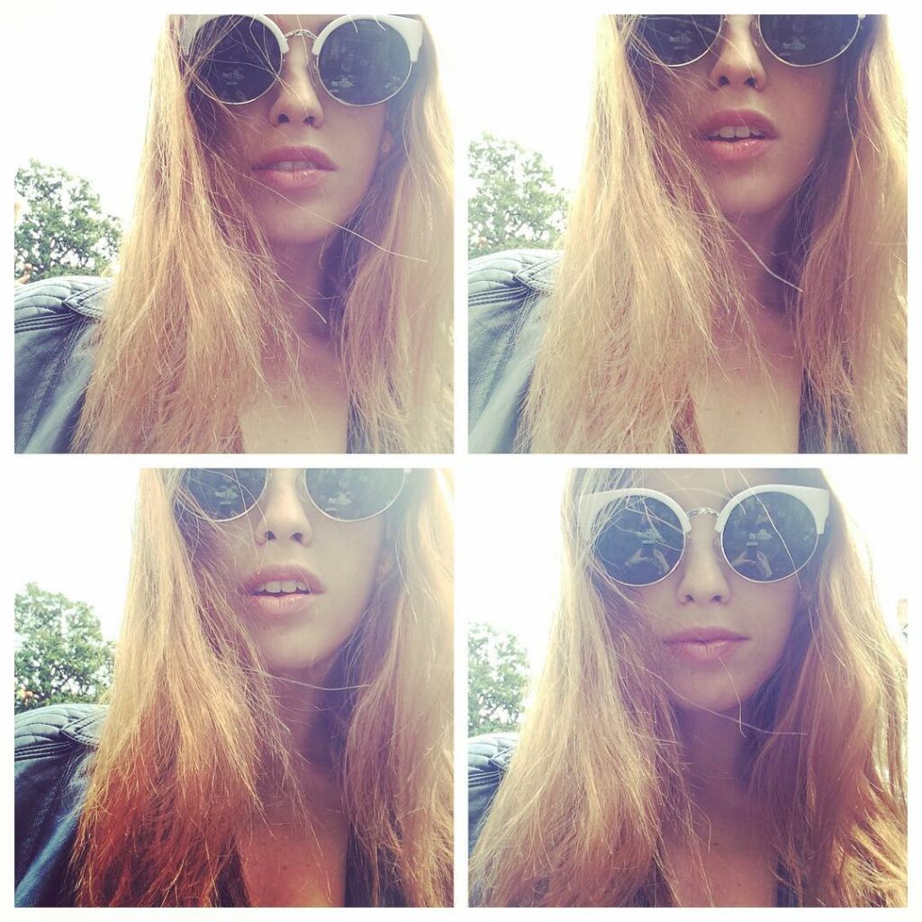 Buen día buen día !!!!! fascinada con mis gafas nuevas! Les gustan????? 
Que hac...