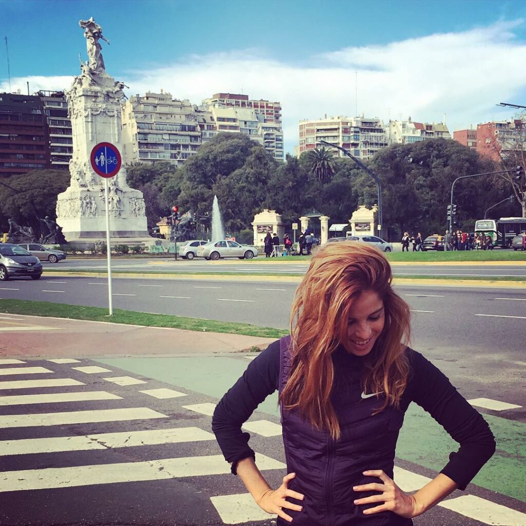 Buen día amigos! Empezando el día así ! Que lindo! ...