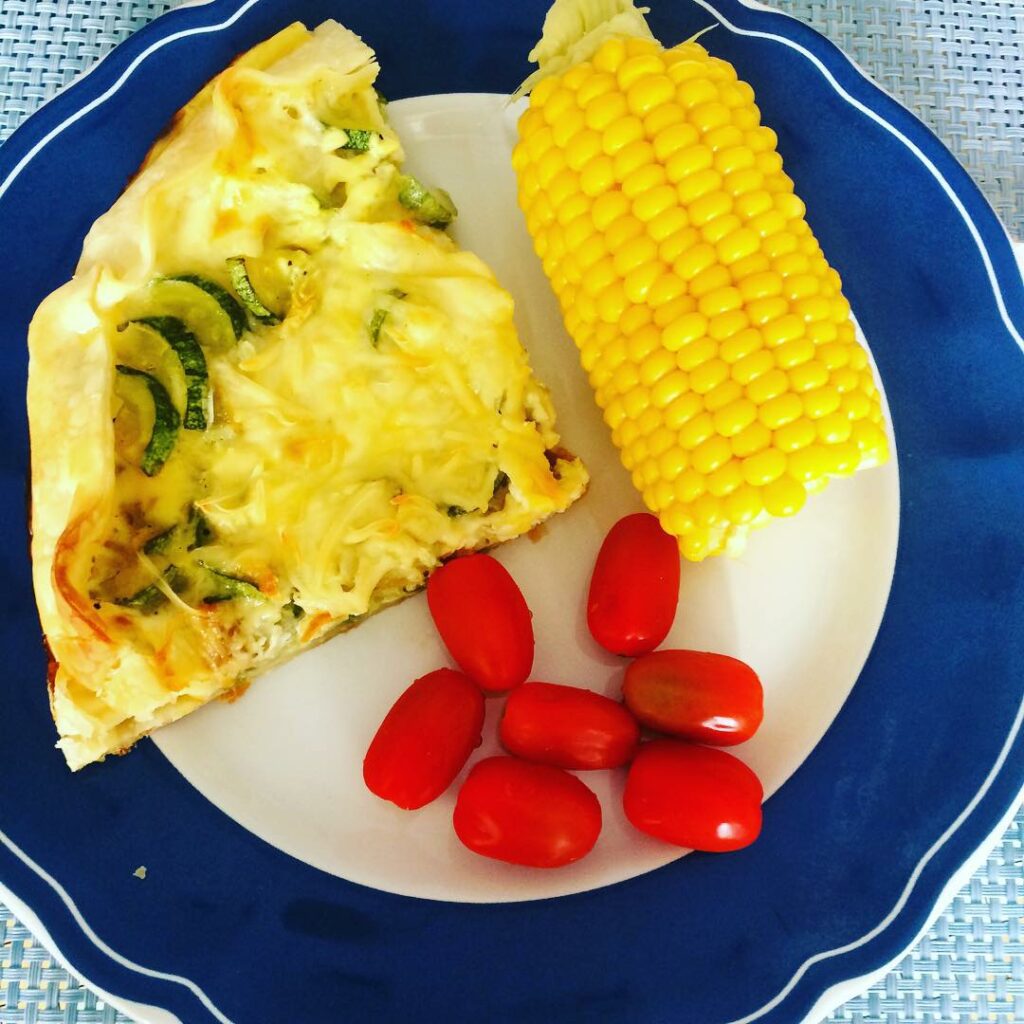Ahí les va, mi plato del día de la fecha! #compartituplato  tarta de zuquini  to...