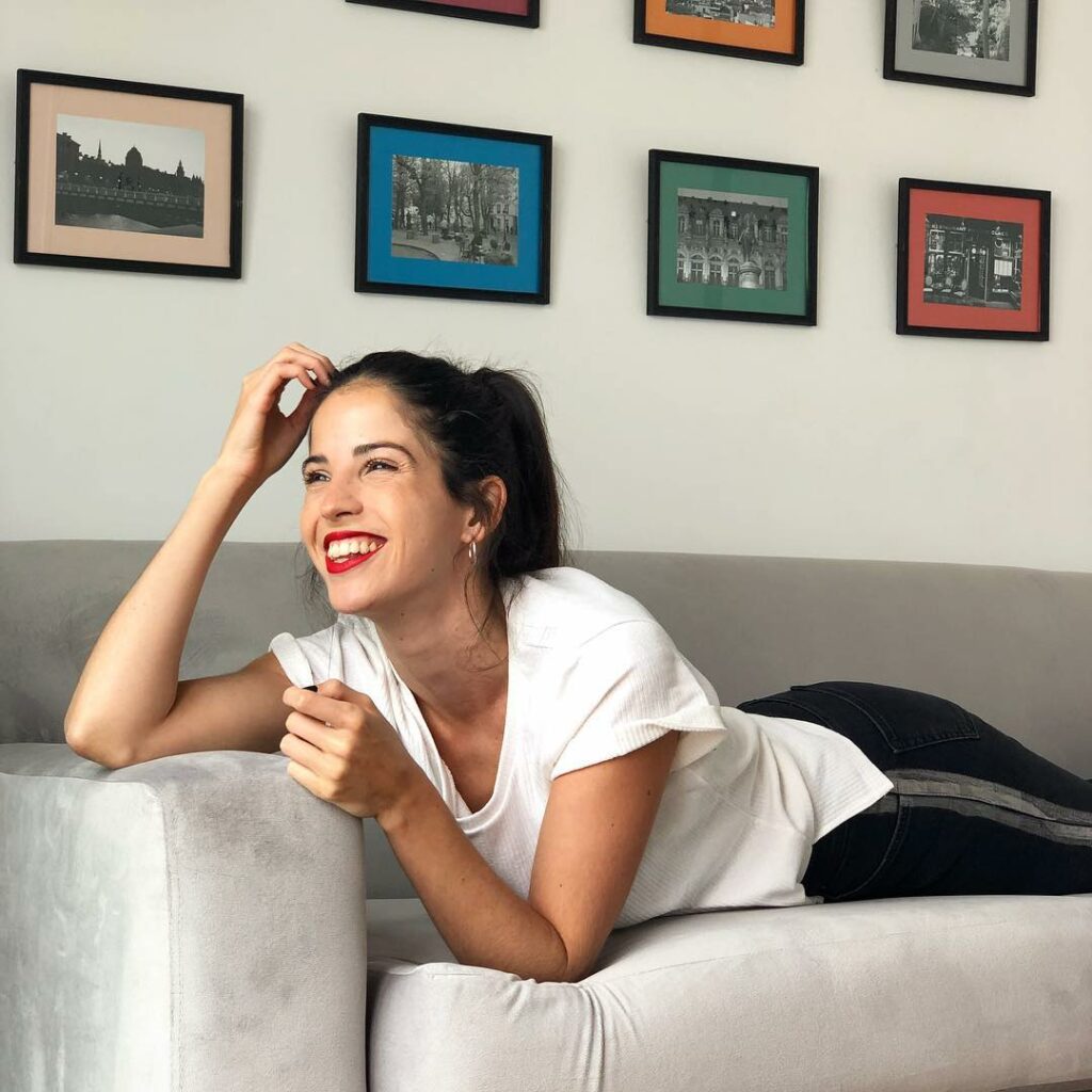 Hola martes !  Como andan todos ustedes ????? Yo así sonriendo por lindas cosas ...