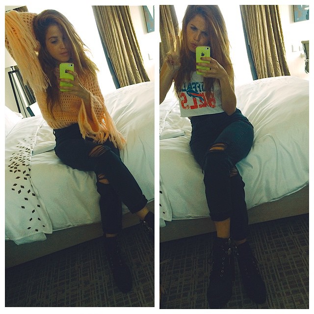 Buen día Chile !!!! Look de hoy by @soficaputo @guillerminaregalado @miuxshoes #...