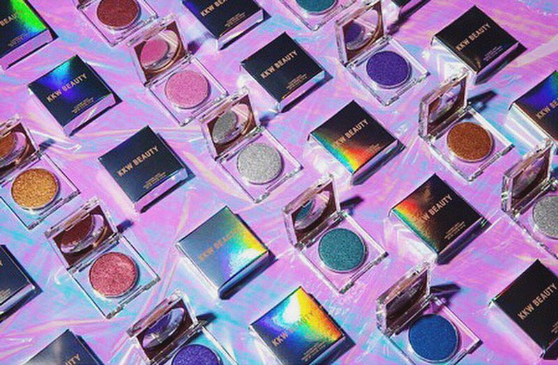 The #FlashingLights Pressed and Loose Powder Pigments are available now at KKWBE...