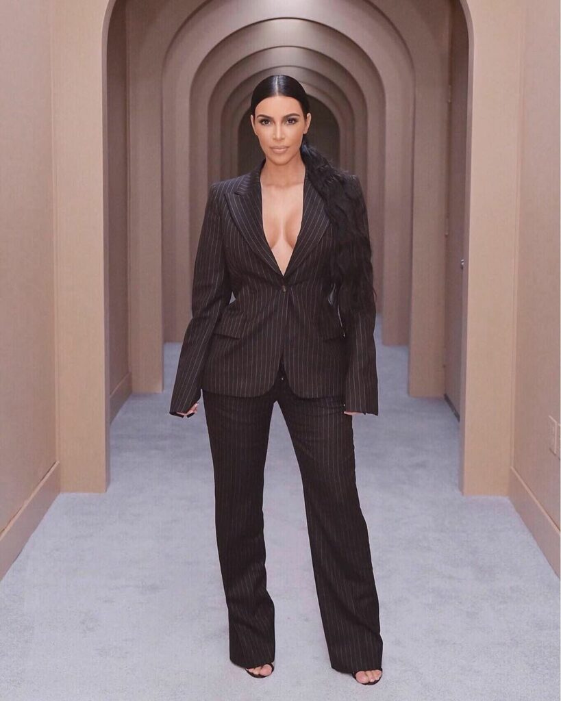 My @kkwbeauty pop up is here!!!! This is such a dream come true! Please go check...