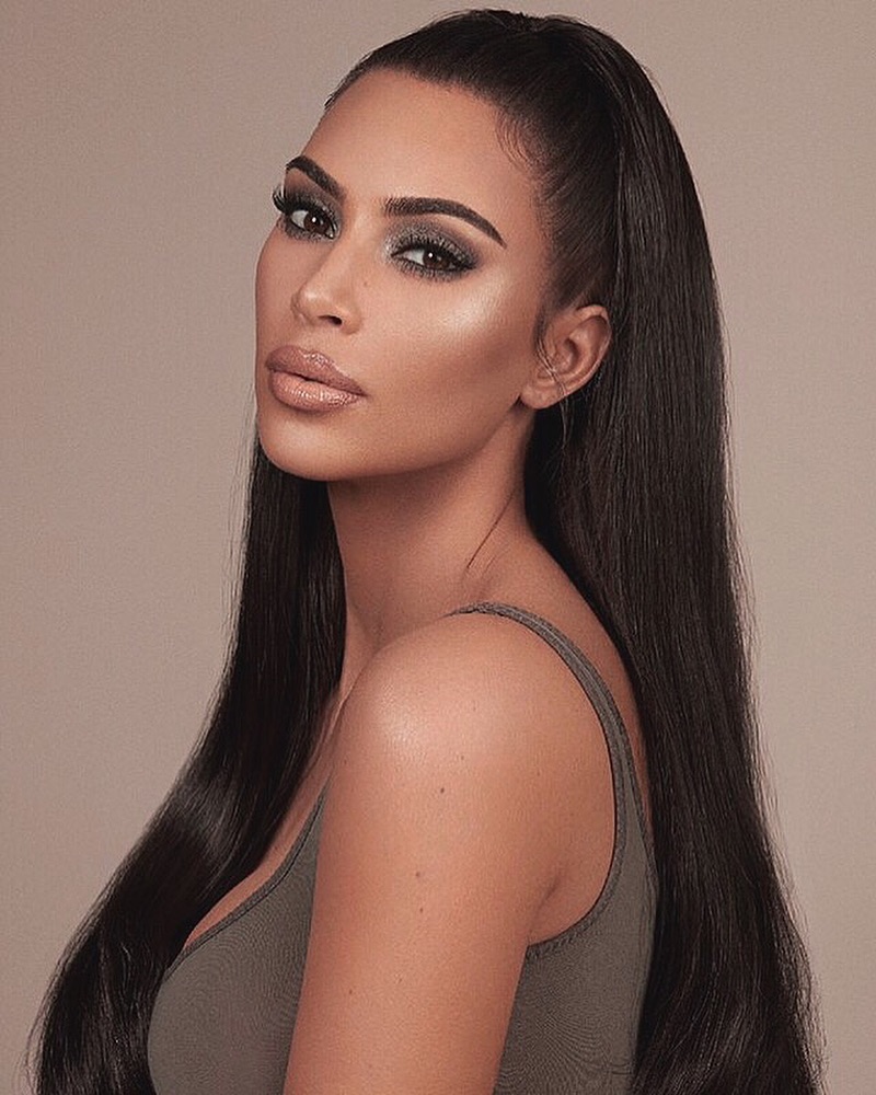 I LOVE THE GLAM BIBLE whole look!! This lip liner and highlighter are my fave It...