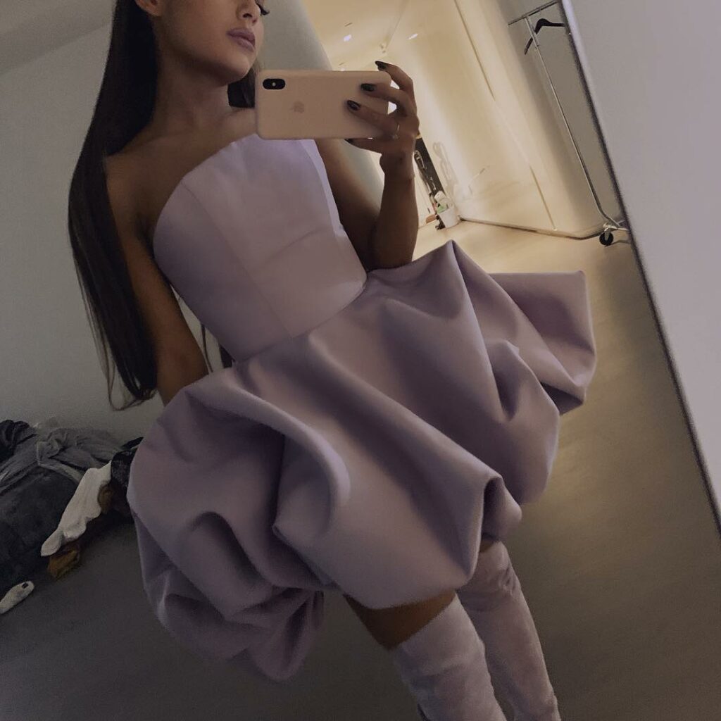 loofah of the year @billboard...
