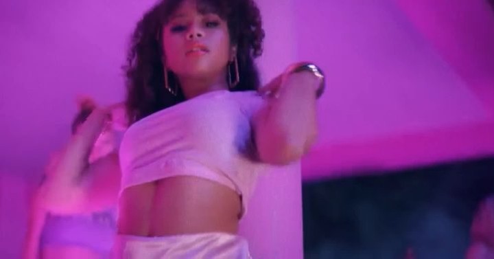 七つの指輪「7 Rings」♡ 金曜日   friday...