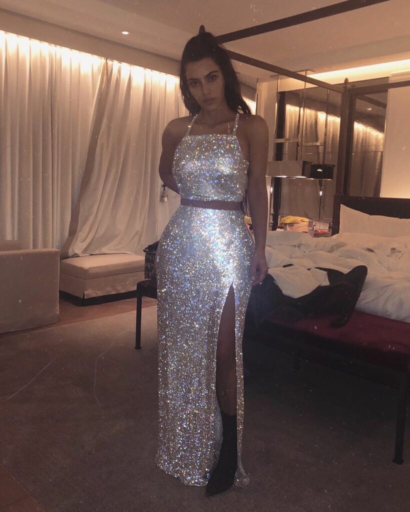 VERSACE FITTINGS ...