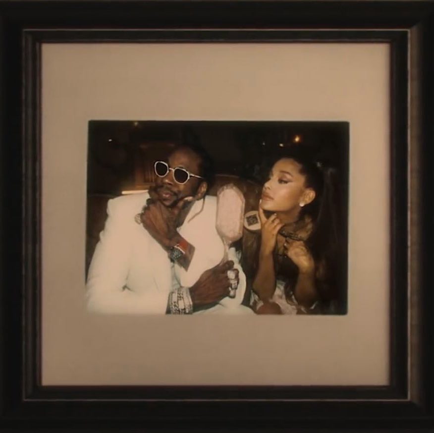 rule the world video out now  @2chainz...