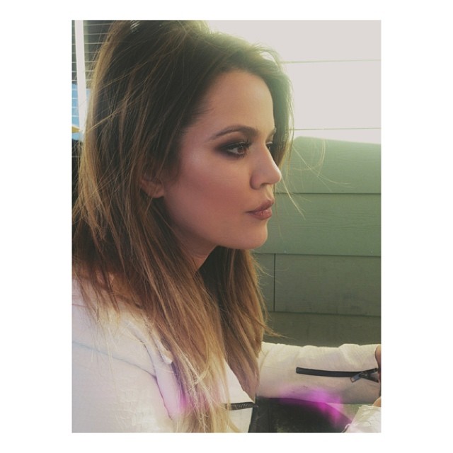 candid of my beautiful sister @khloekardashian on valentines day  love you...