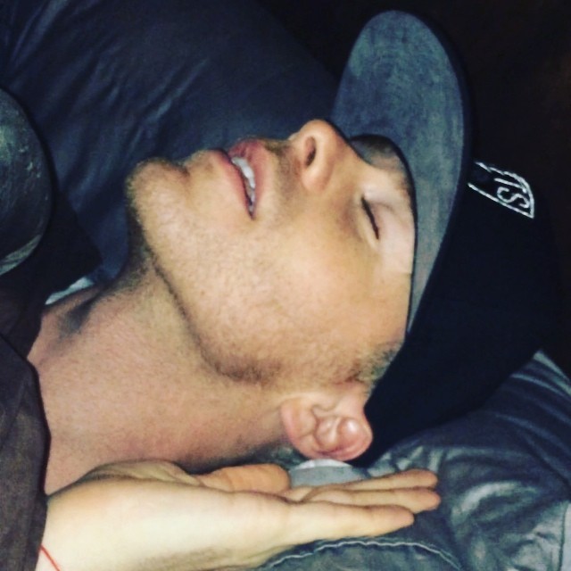oldie but a goodie.... how @brilovelife sleeps...