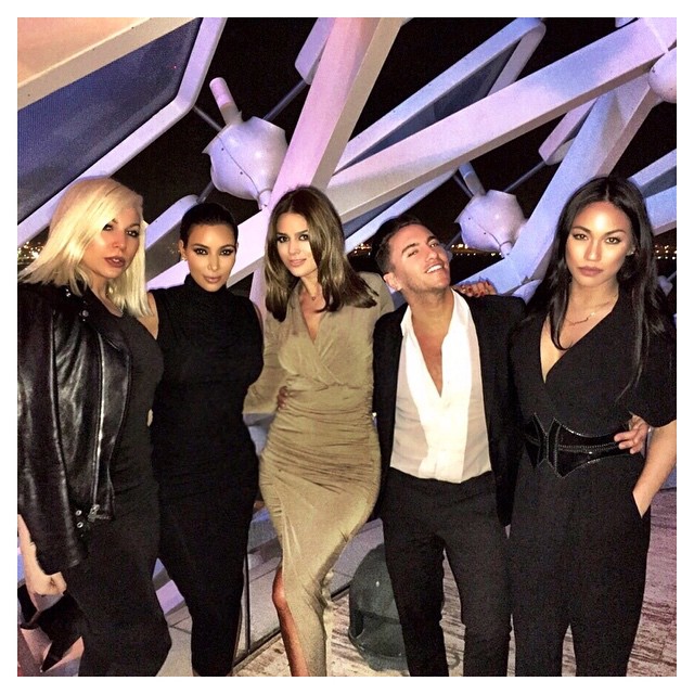 #YasBeachYaaasssss Yas Beach with the crew! #AbuDhabi #Formula1...