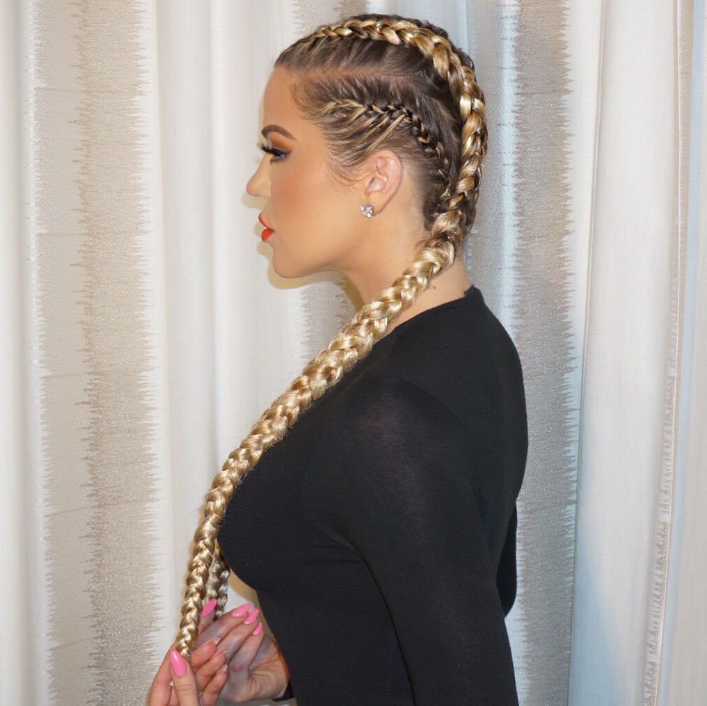 Had to get KhloMoney back todayBraided by @shidacoiffeur and face beat by @style...