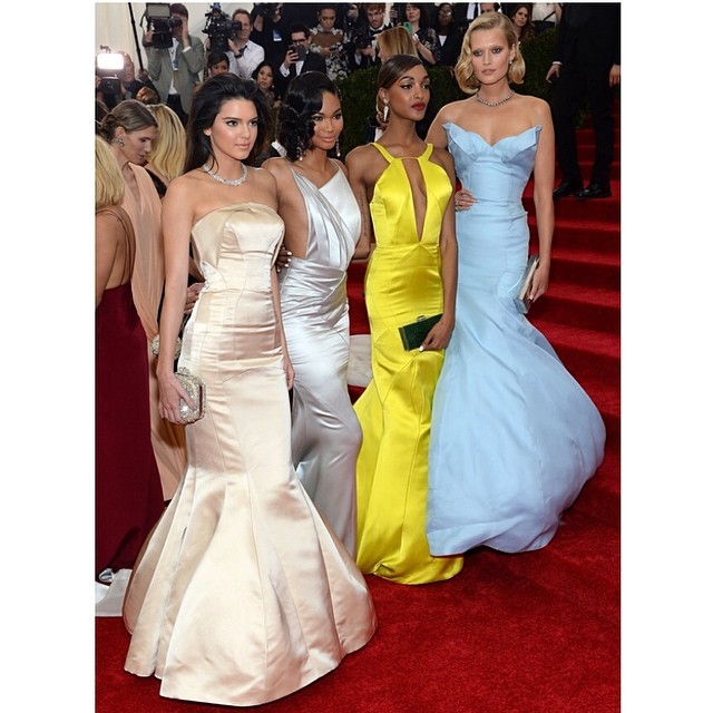 Loved these girls last night! All in Topshop! @kendalljenner @chaneliman @offici...