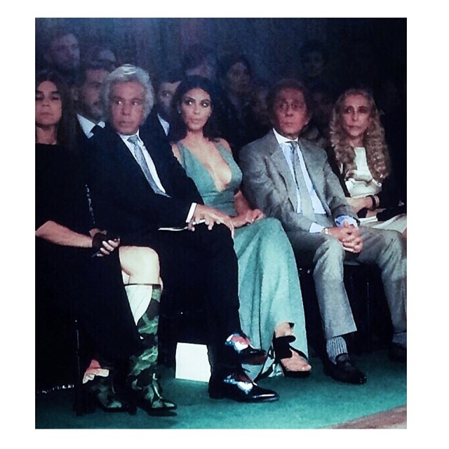 Watching the Valentino a couture show with @realmrvalentino @privategg @carinero...