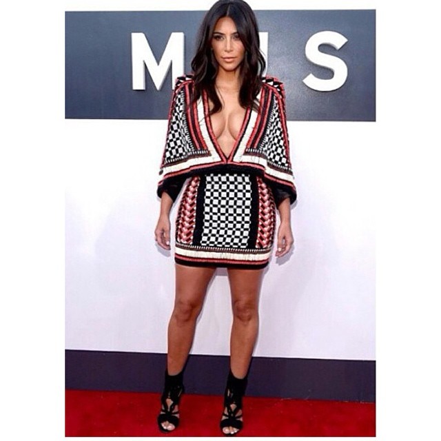 Last nights look- Balmain dress, shoes. Lorraine Schwartz jewels...