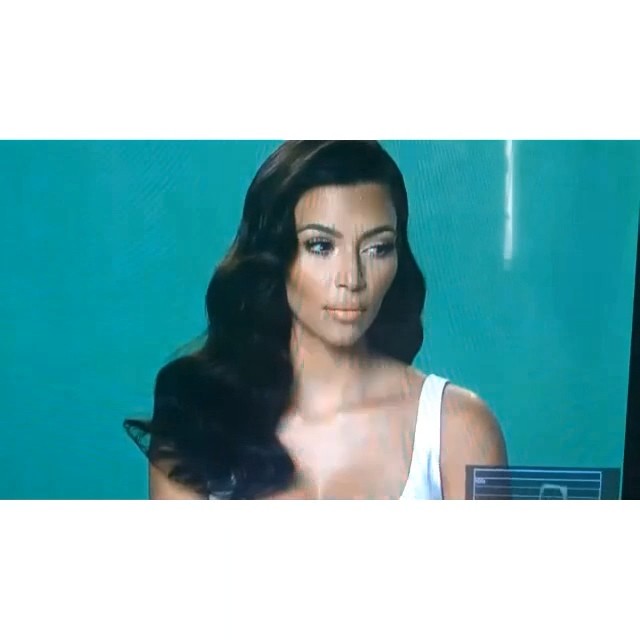You know of @kourtneykardash complains it's a problem......