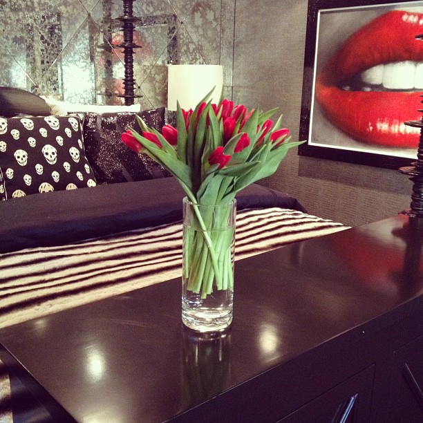 I love getting flowers! #MadeMyDay thank you flower lady! ...