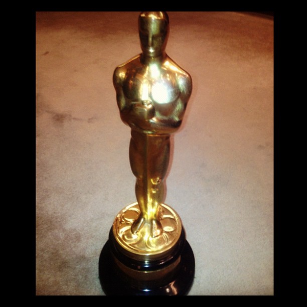 How cool!!! My friends Oscar! #OscarGold...