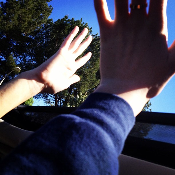 STARSHIPS WERE MEANT TO FLY! HANDS UP AND TOUCH THE SKY! Hate that song so much ...
