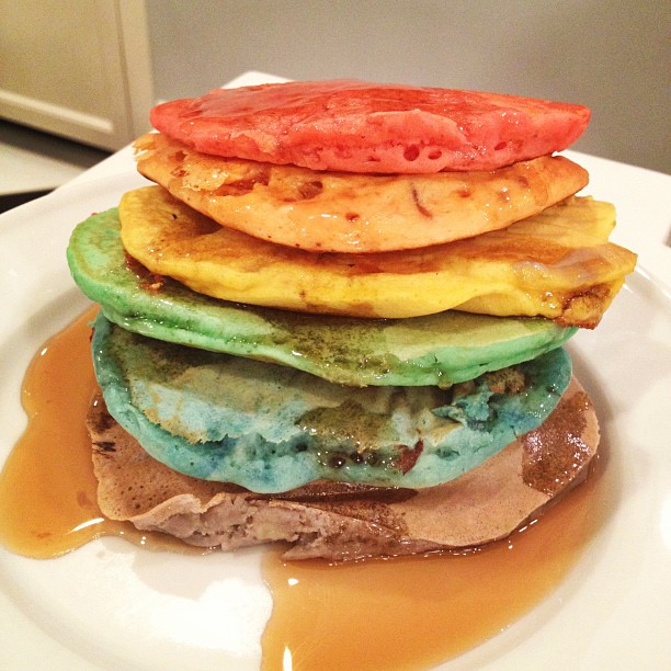 Rainbow cupcakes (pancakes)...