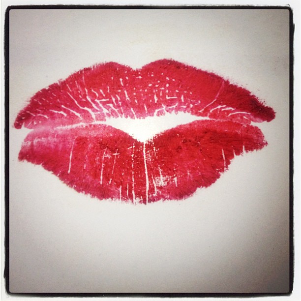 Kisses for Khroma ...