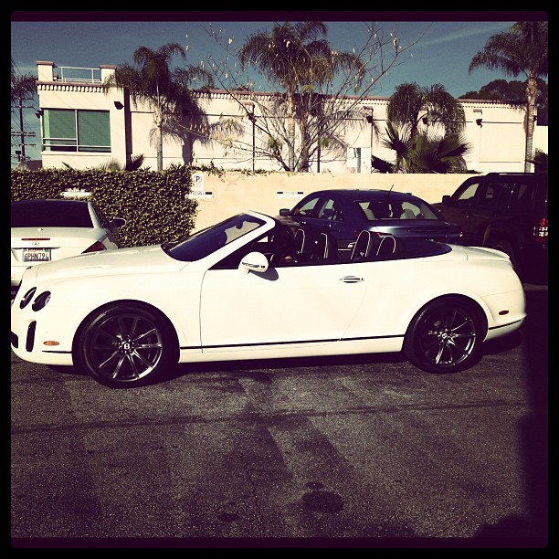 Kendall came to pick me up from tutor lookin all #boss ...