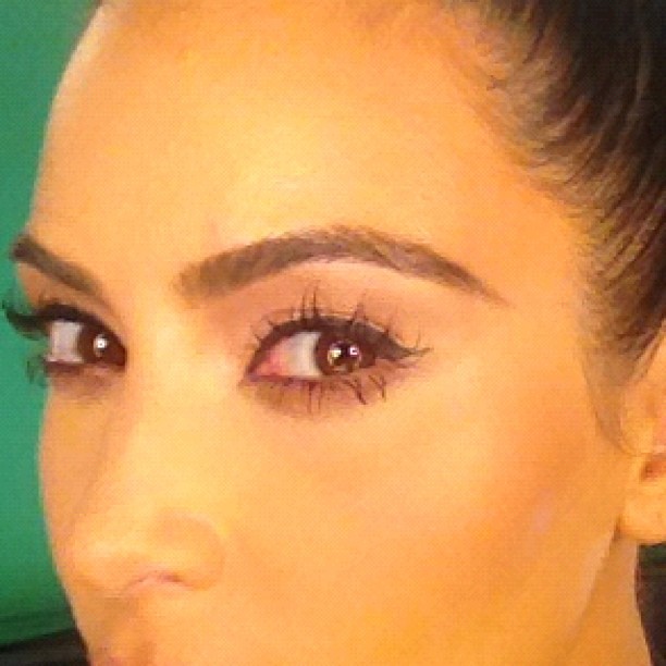 What would I do without @anastasiasoare!!! #eyebrowqueen...