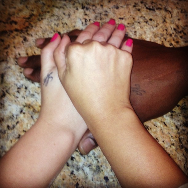 Family pow wow with @khloekardashian @reallamarodom...