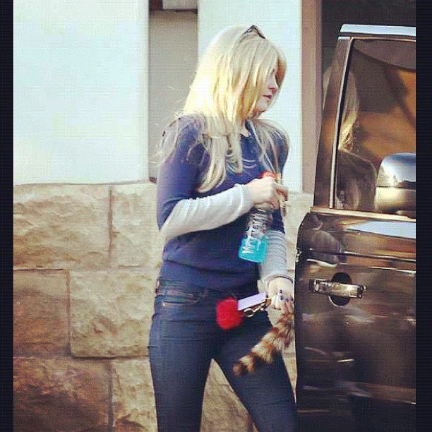 HAHAH paparazzi caught me and @kendallnjenner ... We are so weird. YOLO...