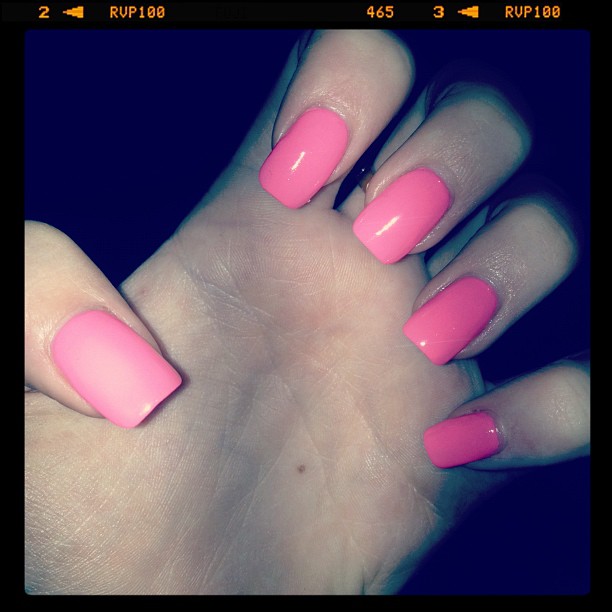 PINNNKKKK ...