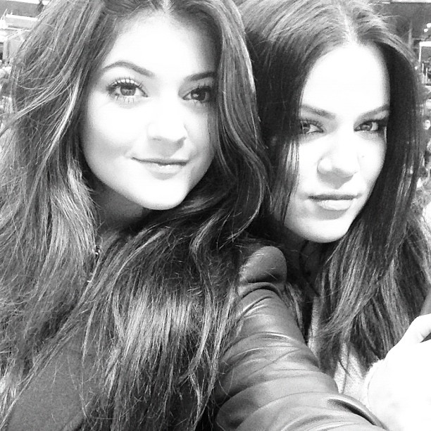 Sister time @khloekardashian...