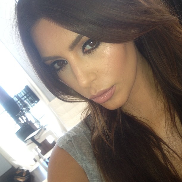 Black liner messy hair kinda day...