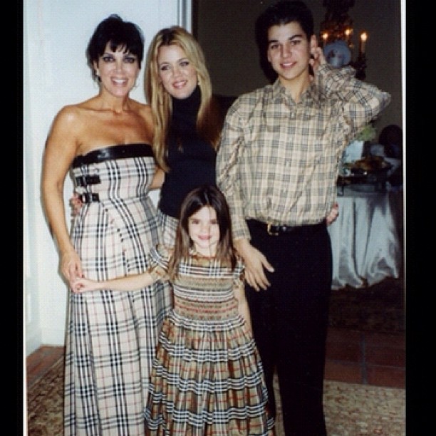 Awe such an old school pic! Kendall is so tiny! Can't believe she's 17!...