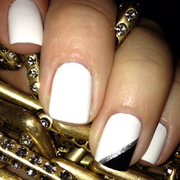 Loving my mani...
