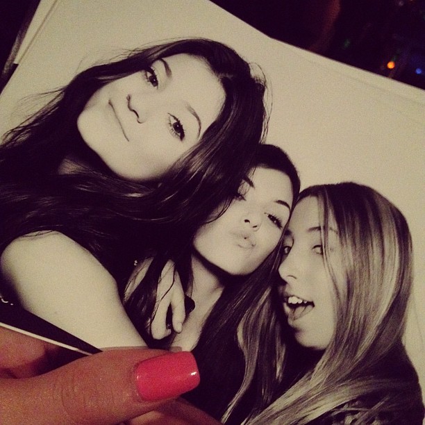 My gals forevaa @juliafriedmann @niksage...